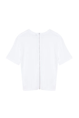 Beyaz %100 Kal?n Pamuklu Fermuar Detayl? Relaxed/Rahat Kal?p Orme T-Shirt TWOSS24TS00272