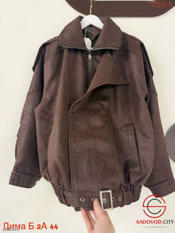 Кожаная куртка весенняя