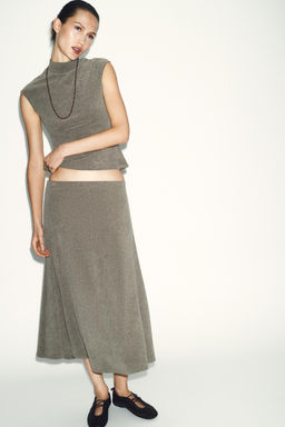 TOP SOFT CUELLO ALTO / Verde Oliva