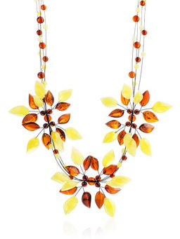 Объёмное колье из натурального янтаря Первоцвет