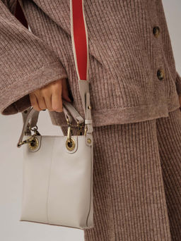 Сумка кожаная кросс-боди Deboro 30347 бежевая ваниль