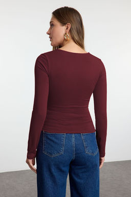 Koyu Bordo Kare Yaka Buzgu/Drape Detayl? Fitted/Vucuda Oturan Orme Bluz TWOAW25BZ00194