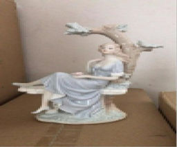 Статуэтка Дама 27 см / HP062 /уп 24/ - Галеонтрейд фото 2