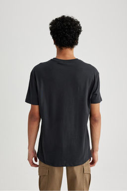 Футболка обычного кроя с круглым вырезом и короткими рукавами только с логотипом Marvel - Defacto фото 9