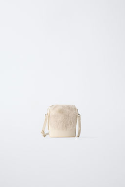 FAUX SHEARLING BUCKET BAG - Zara фото 6