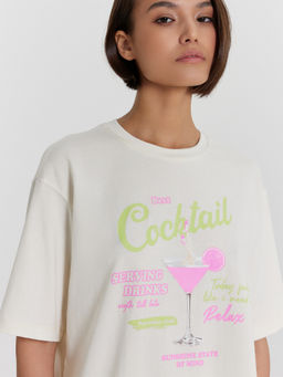 КОМПЛЕКТ ЖЕНСКИЙ (ДЖЕМПЕР, ШОРТЫ)