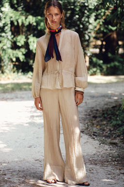 WIDE SEMI-SHEER CREASED-EFFECT TROUSERS - Zara фото 8