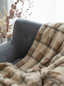 Плед меховой 150x200 бежевый - Denastia фото 3