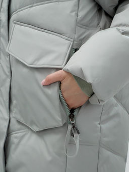 Куртка летучая мышь женская с капюшоном зимняя зеленого цвета 9617Z - Mtforce фото 8