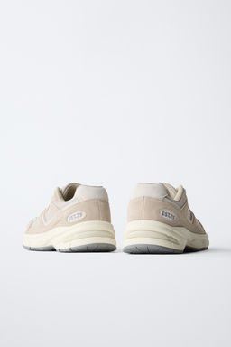 MULTI-PIECE TRAINERS