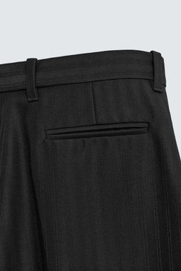 LIMITED EDITION CURVED FIT SUIT TROUSERS - Zara фото 10