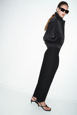 PLEATED TROUSERS WITH TURN-UP HEM - Zara фото 6