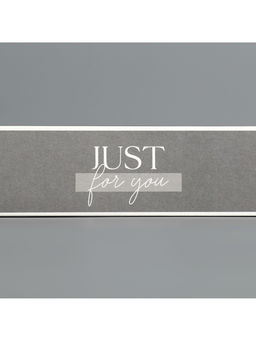 Цена за 5 шт. Коробка для конфет, кондитерская упаковка, 5 ячеек, «Для тебя!», 5×21×3.3 см