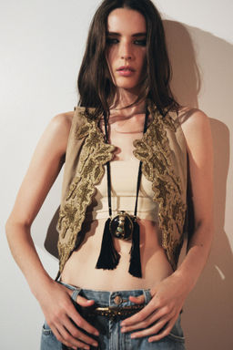 ZW COLLECTION CONTRAST EMBROIDERED WAISTCOAT - Zara фото 2