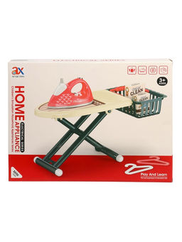 Игровой набор гладильная доска с утюгом, вибрация, вода, 7 предметов