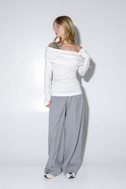 Костюм Pirs 5204 жемчужный+ светло-серый