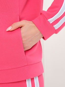 Джемпер с капюшоном