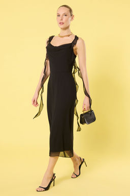 TRENDYOLMILLA Mavi Duz A Kesim F?rf?rl? Midi Dokuma Elbise TWOSS25EL00277