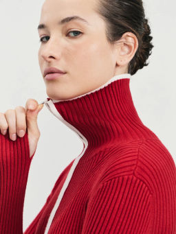 Вязаный лонгслив на молнии / Zarina