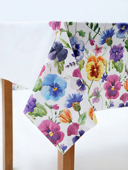 Скатерть одноразовая Полевые цветы, 130?180 см
