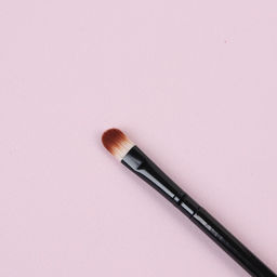 Кисть для макияжа, 17 (±1) см, чёрная