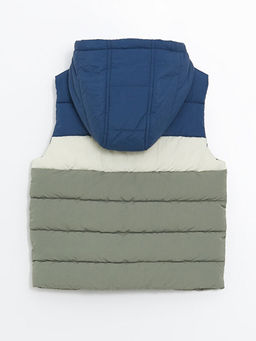 Kap??onlu Bask?l? Erkek ?ocuk ?i?me Yelek