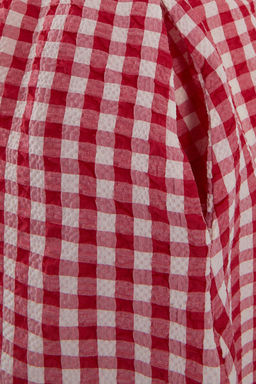 K?rm?z? Ekose Desenli Dokuma Gipeli Mini Plaj Elbisesi TBESS26EL00016