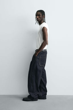 BAGGY FIT JEANS WITH TWISTED SEAM - Zara фото 4