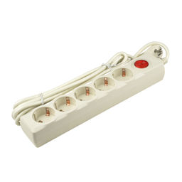 S-GSU5-5 IVORY Cетевой фильтр серии Universal, 5м (Пвс 3*0,75), 5 гнезд, с/з. 10А. Защита от перенапряжения, короткого замыкания. TM Uniel.