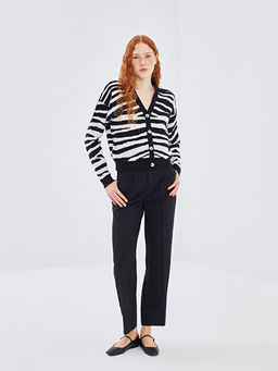 V Yaka Zebra Desenli Kad?n Triko H?rka