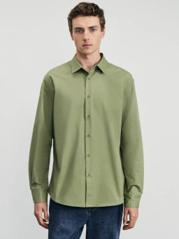 Рубашка oxford c эффектом soft touch / Zarina