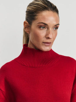 Вязаное платье миди с воротником-стойкой / Zarina  фото 5