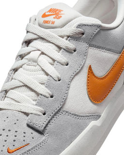 Кроссовки взрослые