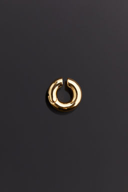 Ear cuff chapado en oro