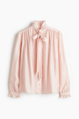 Blusa con lazada