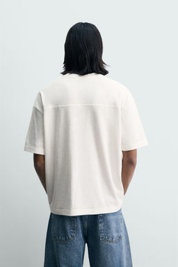 CAMISETA RELAXED FIT TEXTO BORDADO / Blanco