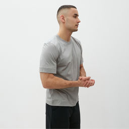 Футболка мужская MINAKU: Basic line MAN серая, размер 48