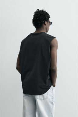 CAMISETA TANK LIGHTWEIGHT RELAXED FIT / Negro - Zara фото 3