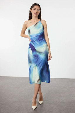 TRENDYOLMILLA Mavi Soyut Desenli Duz Kesim Pelerin Detayl? Maxi Astarl? Sifon Dokuma Elbise TWOSS25EL00014 фото 2