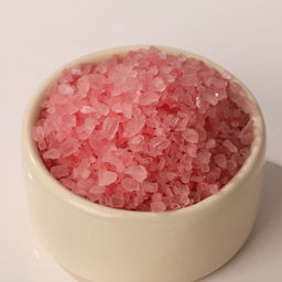 Подарочный набор женский В день 8 марта: гель для душа, аромат вермута, 250мл; соль для ванны, аромат лесные ягоды,120г - Чистое счастье фото 3