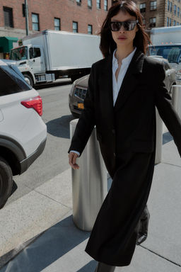 LONG COAT WITH SHOULDER PADS - Zara фото 4