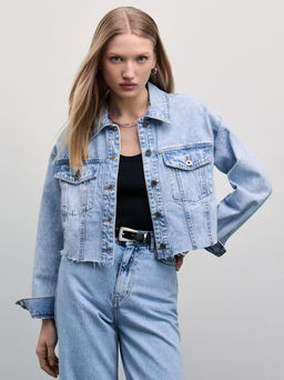 Джинсовая куртка на пуговицах / Zarina