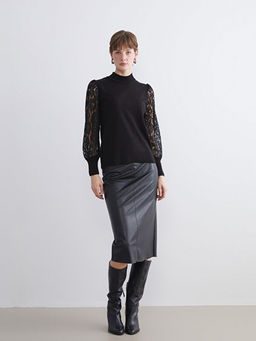 Yar?m Bal?k?? Yaka Dantel Detayl? Kad?n Triko Kazak