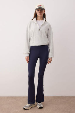 Siyah Dalg?c/Scuba Kumas Serit Detayl? Ispanyol Paca Yoga Orme Spor Tayt THMAW26TY00014 - Trendyolmilla фото 13