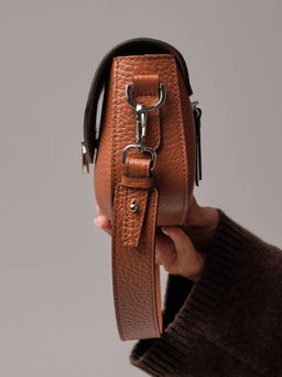 Кожаная сумка Azaro 31049 коричневый камень соло