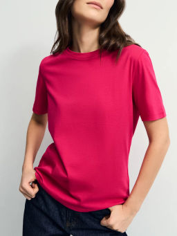 Базовая футболка из хлопка / Zarina