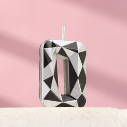 Цена за 3 шт. Свеча для торта «Алмаз», цифра 0, серебристый металлик