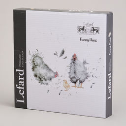 БЛЮДО НА 6 ЯИЦ LEFARD FUNNY HENS В ФОРМЕ КУРОЧКИ 24,3*22*3 СМ (КОР=24ШТ.) фото 2