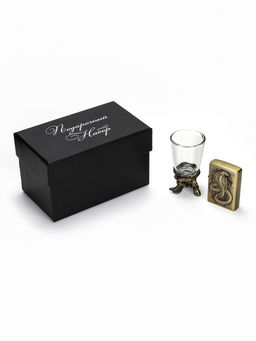 Подарочный набор 2 в 1 «Змея»: рюмка-перевёртыш 30 мл, зажигалка, металл, стекло