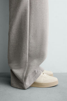 BASKETBALL TRAINERS